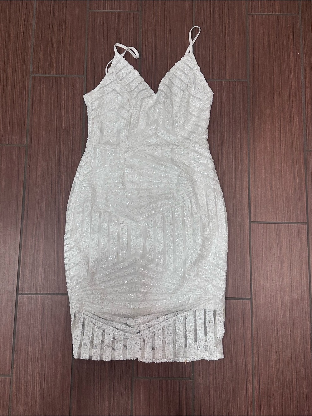 Charlotte Russe White Sequin V-Neck Bodycon Dress